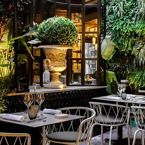 https://roma-luxus-hotel.it-romehotels.com