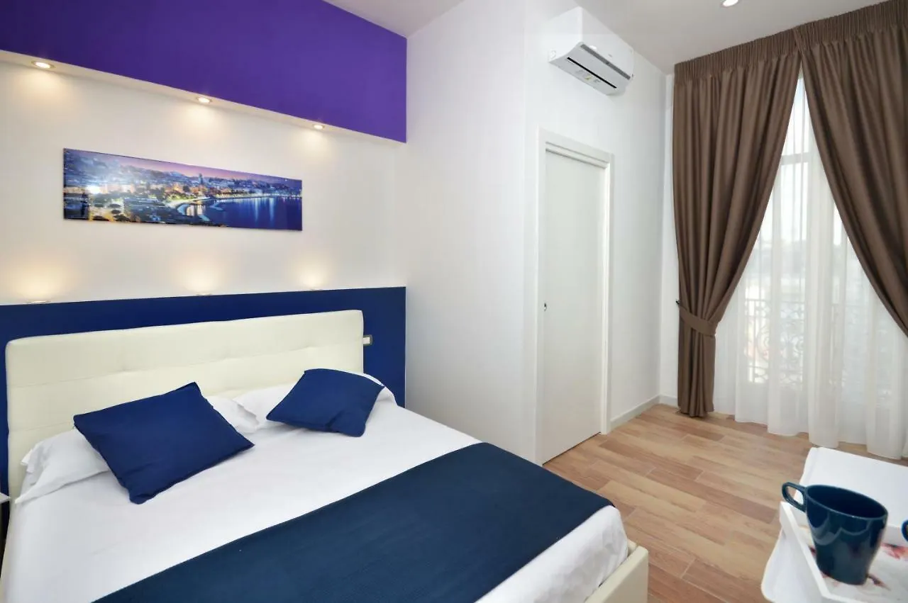 *** Bed and breakfast B&Bcentral Station Napoli Italia