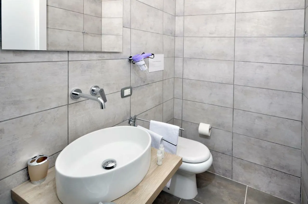 *** Bed and breakfast B&Bcentral Station Napoli Italia