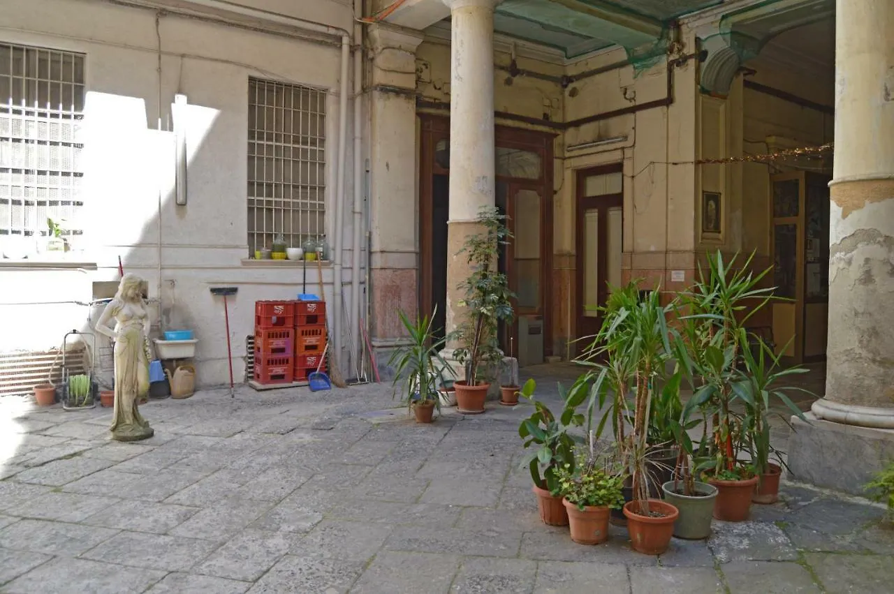 B&Bcentral Station Napoli Отель типа 
